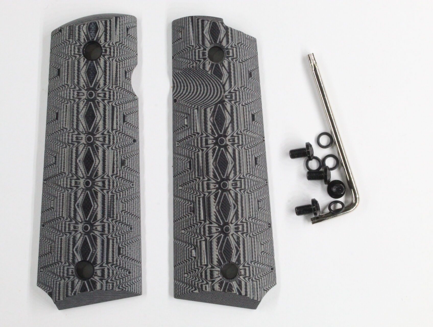 G10 Full Size Government Commander Grip Medieval Retro Pattern Texture